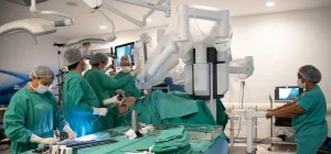 Por que a cirurgia robótica da Vinci® está redefinindo padrões de precisão e segurança cirúrgica